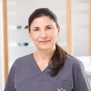 Dr. med. Derya Scharff